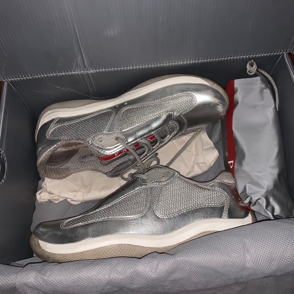 PRADA America's Cup (patent leather) Sneakers